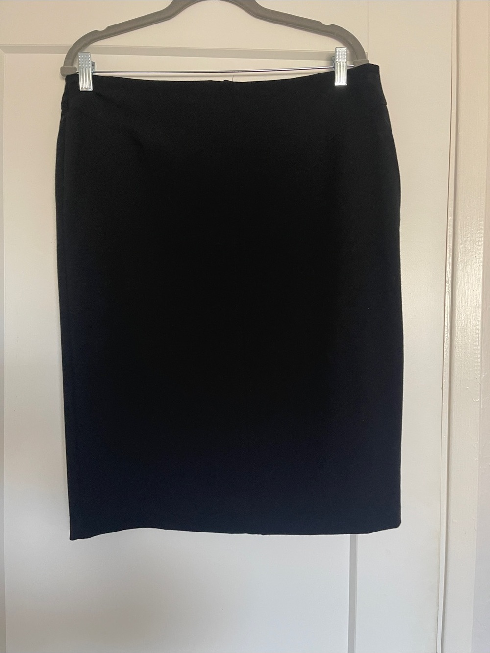 White House Black Market Black Pencil Skirt (Size 14)